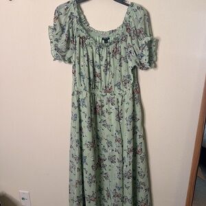 Torrid -butterfly - Maxi Dress - Size 0
